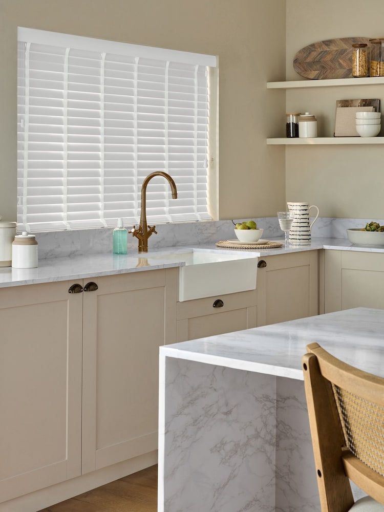 Cream Dream Fine Grain Made To Measure 50mm Starwood Fauxwood 25mm Arctic Taped Venetian Blinds - Image 2 of 5
