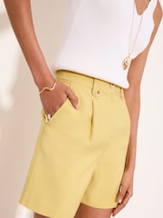 Lipsy Green Tailored Tab Waist Shorts - Image 3 of 4
