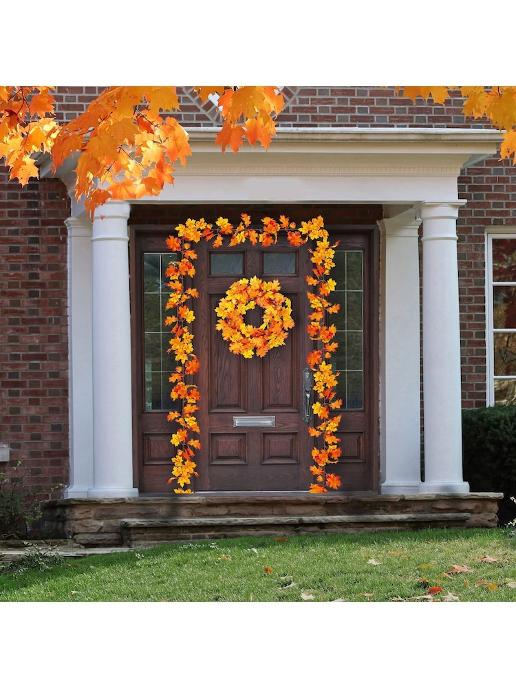Premier Decorations Ltd 50cm Autumn Leaf & Acorn Wreath - Image 1 of 2 Premier Decorations Ltd 50cm Autumn Leaf & Acorn Wreath - Image 1 of 2