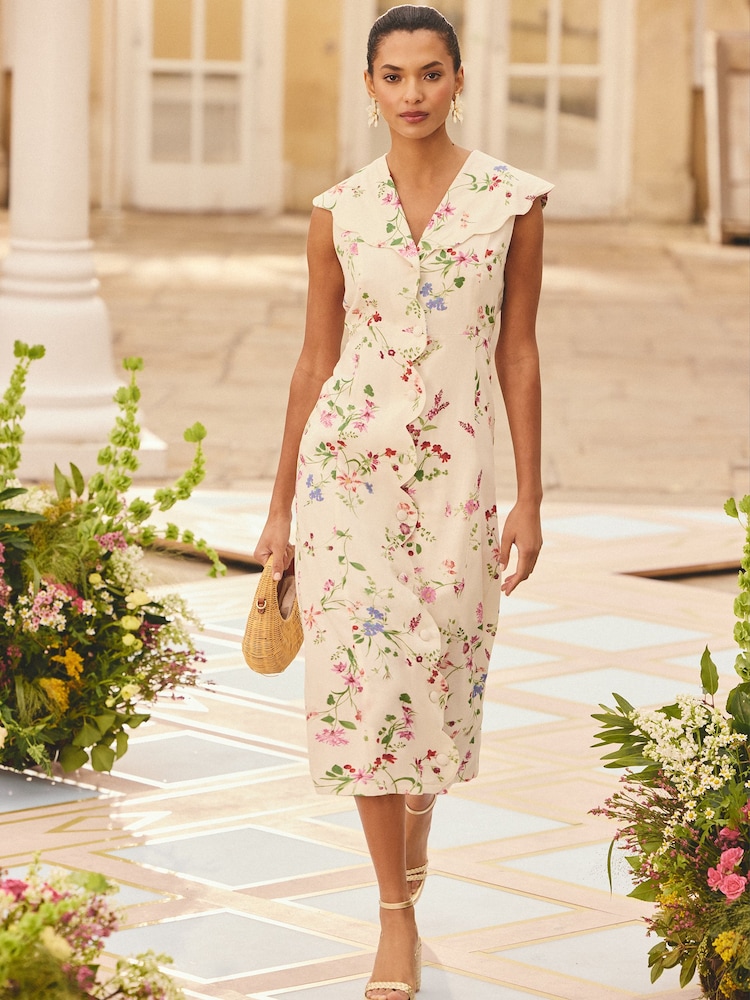 فستان من Love & Roses - Image 1 of 4 فستان من Love & Roses - Image 1 of 4