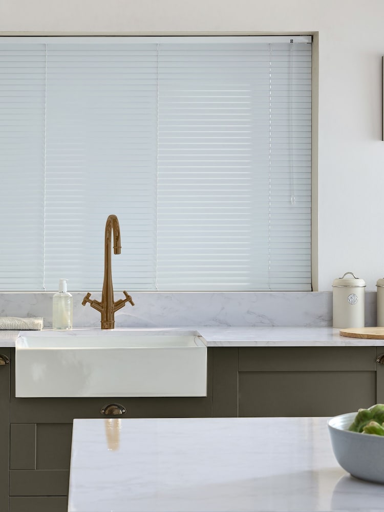 White Matt Made To Measure 25mm Aluminium Venetian Blinds - Image 6 of 6