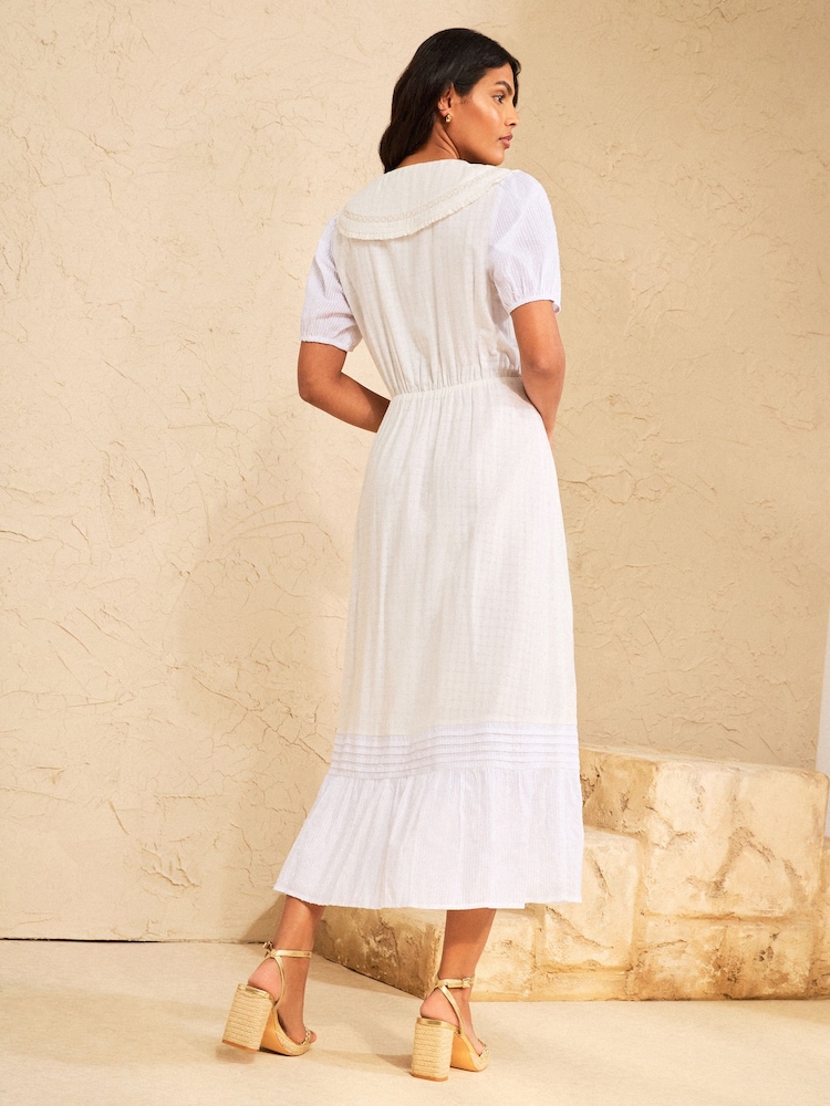 Love & Roses White Statement Collar Trim Detail Midi Dress - Image 4 of 4