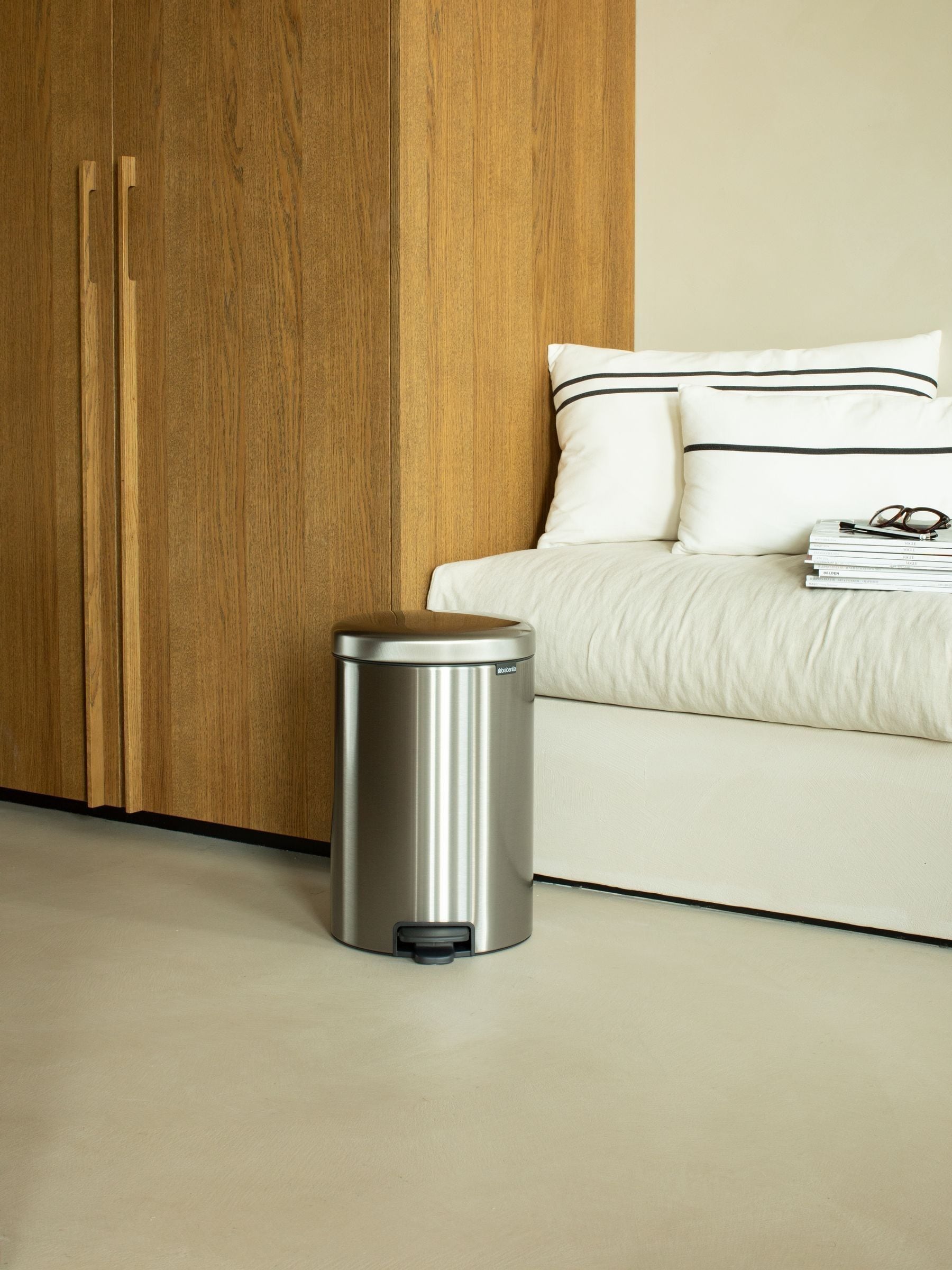 Brabantia Unisex Matt Steel Fingerprint Proof Newicon Pedal Bin 20L