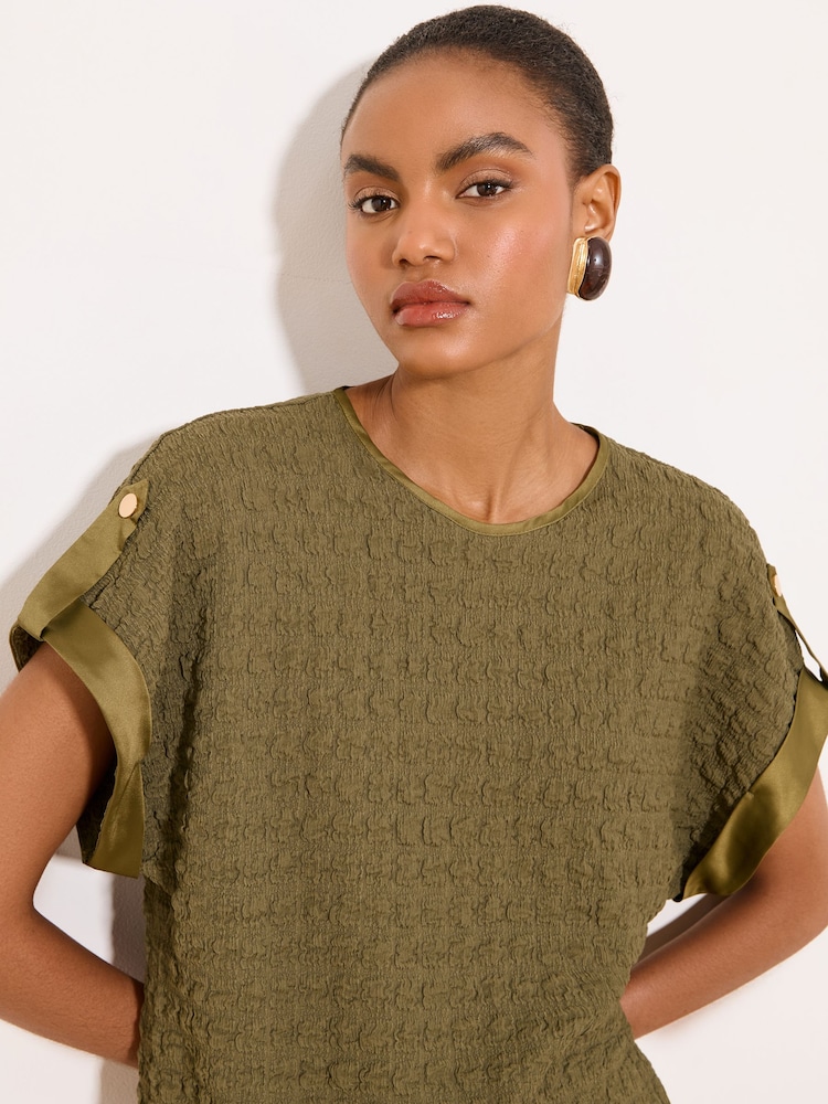 Lipsy Khaki Green Textured Tab Detail T-Shirt - Image 2 of 5