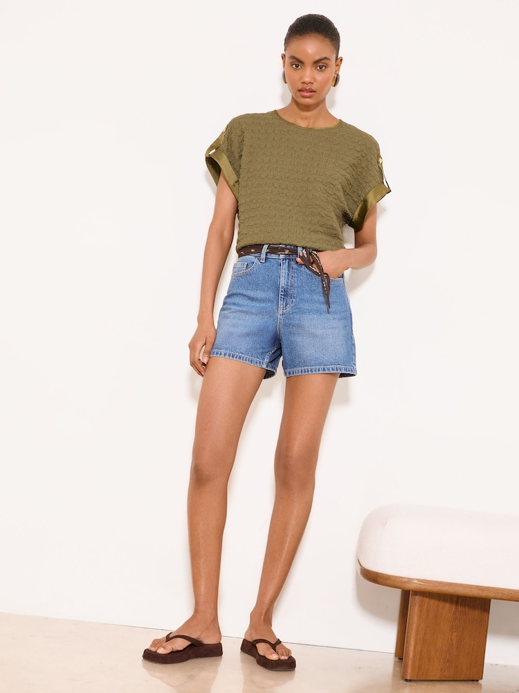 Lipsy Khaki Green Textured Tab Detail T-Shirt - Image 5 of 5