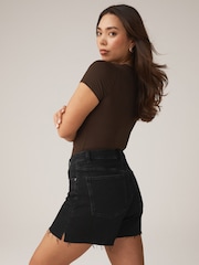Black Hourglass Split Hem High Rise Denim Shorts - Image 4 of 9