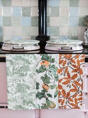 Avalon Home Lake District Toile Tea Towel - Imagem 6 de 6