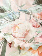 Rosa geblümt - Figurformender Bandeau-Badeanzug mit Rüschenbesatz und Leitereinsatz - Bild 2 von 5