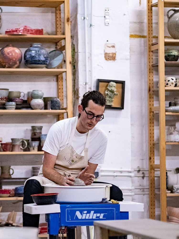 Indytute London Stoke Newington Pottery Experience for One 2 Hours London Gift Experience - Image 1 of 4 Indytute London Stoke Newington Pottery Experience for One 2 Hours London Gift Experience - Image 1 of 4