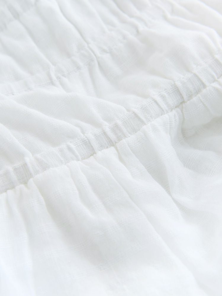 Weiß - Kleid mit Flatterärmeln und eckigem Ausschnitt - Bild 2 von 3