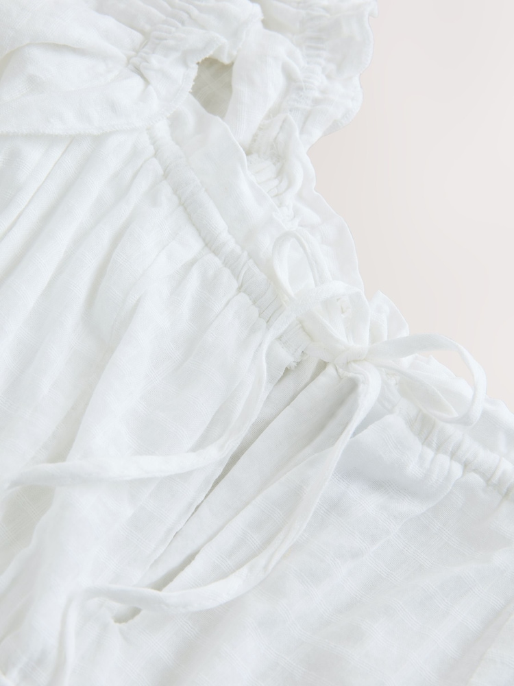 Weiß - Kleid mit Flatterärmeln und eckigem Ausschnitt - Bild 3 von 3