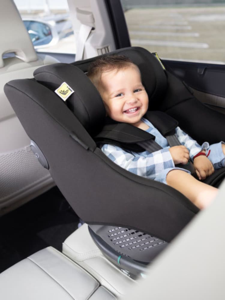 Graco Midnight Turn2Me DLX i-Size R129 Rotating ISOFIX Car Seat - Image 2 of 6