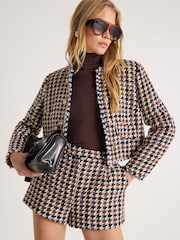 River Island Brown Boucle Tailored Shorts - Image 2 of 4