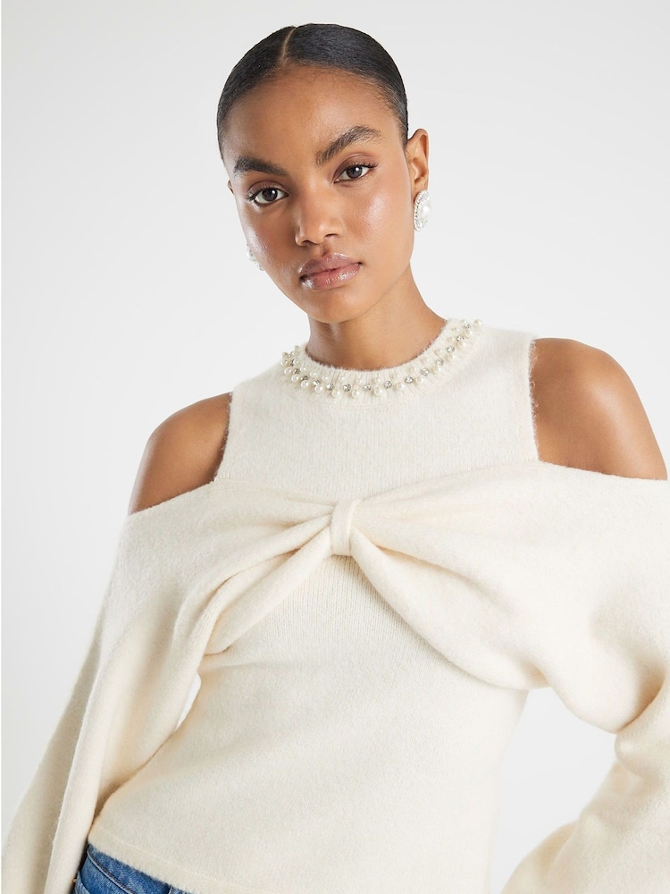 River Island Cream Cold Shoulder Bow Top - Image 4 of 4