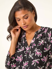 Roman Black Abstract Print V-Neck Stretch Blouse - Image 4 of 5