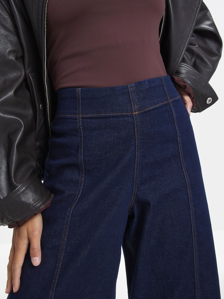 River Island Blue Petite High Rise Pull On Palazzo Jeans - Image 4 of 4