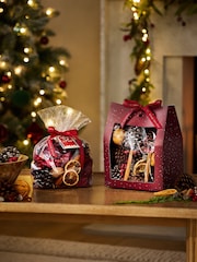 Festive Spice Red Traditional Potpourri - Image 5 of 5