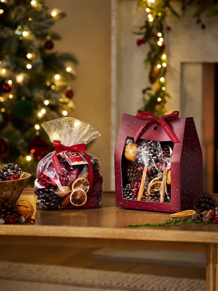 Festive Spice Red Traditional Potpourri - Image 5 of 5 Festive Spice Red Traditional Potpourri - Image 5 of 5