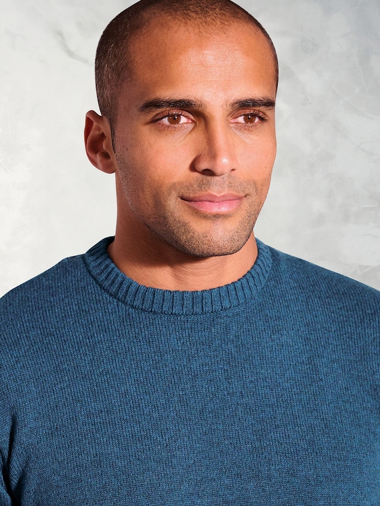 Brook Taverner Navy Blue Lambswool Crew Neck Jumper - Image 2 of 3 Brook Taverner Navy Blue Lambswool Crew Neck Jumper - Image 2 of 3