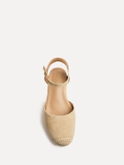 Linzi Cream Present Closed-Toe Wedge Sandals - Image 4 of 5
