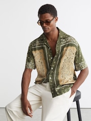 Reiss Vicente skjorte med Paisley-Print og kubansk krage - Bilde 5 av 7