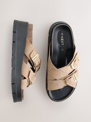 Beige - Plateausandalen mit Doppelschnallen - Bild 1 von 5