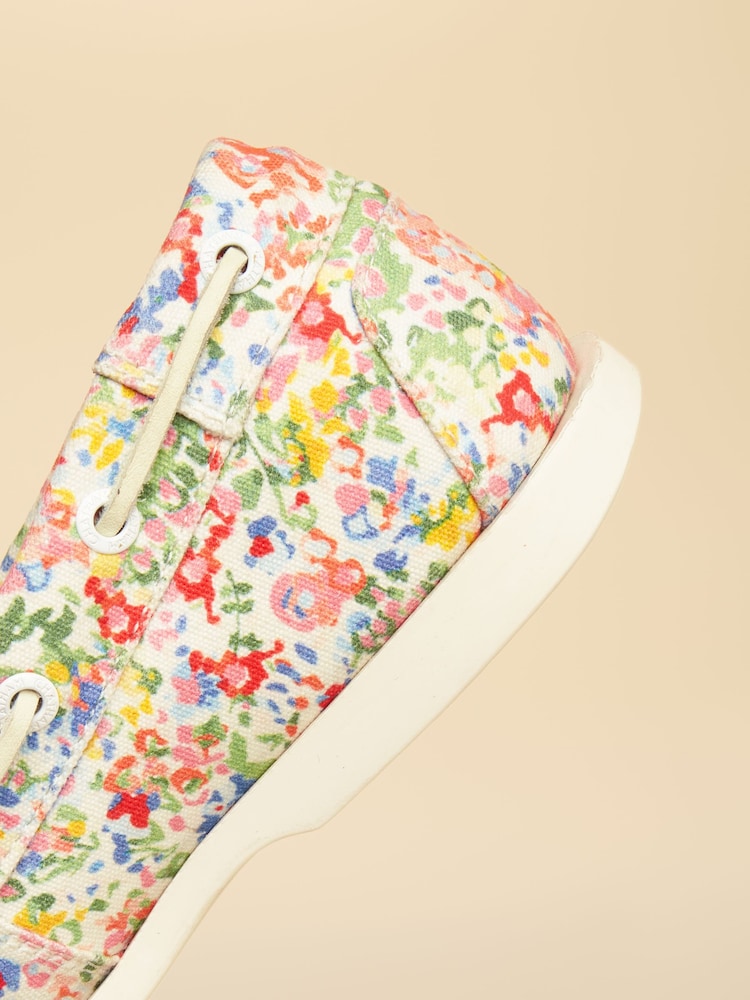 Joules X Chatham Ditsy Jetty Deck Shoes - Image 6 of 6