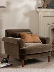 Barker and Stonehouse Green Cassian Accent Chair - Image 1 of 6