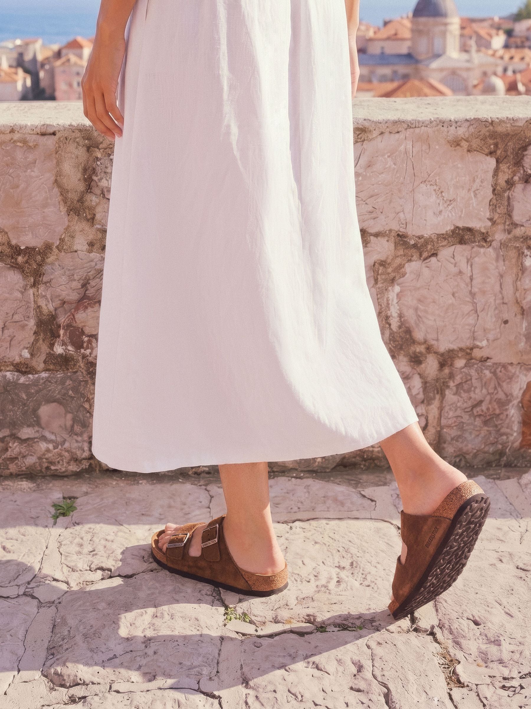 Comprar Sandálias Birkenstock Arizona de camurça com palmilha