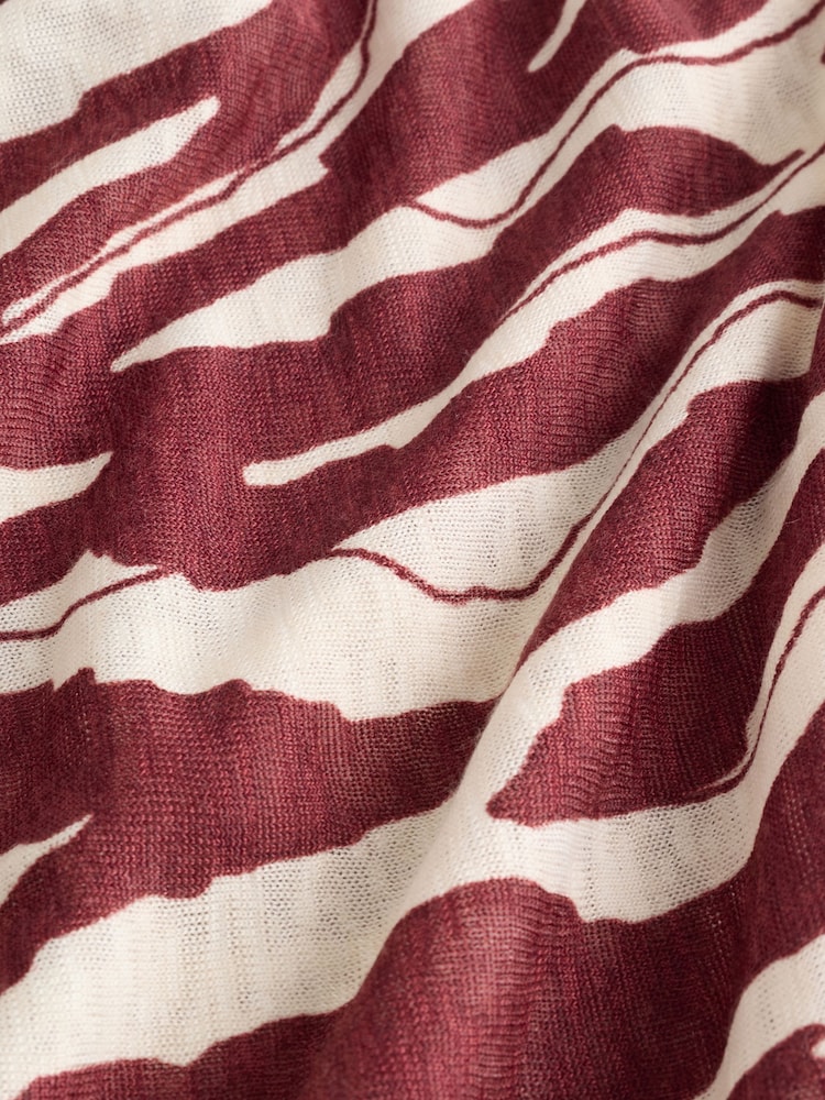 Braun/Ecru Zebra Print - Kurzarm-Top mit V-Ausschnitt und Bindung vorne - Bild 7 von 7 Braun/Ecru Zebra Print - Kurzarm-Top mit V-Ausschnitt und Bindung vorne - Bild 7 von 7
