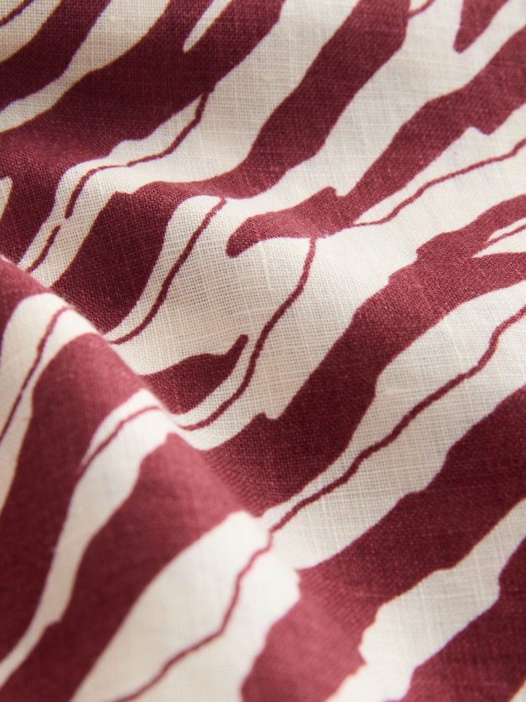 Red/Ecru Zebra Print N. Premium 100% Linen Boxy Short Sleeve Shirt - Image 9 of 9 Red/Ecru Zebra Print N. Premium 100% Linen Boxy Short Sleeve Shirt - Image 9 of 9