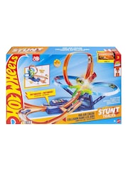 Mattel Games Hot Wheels Stunt Tracks Motorised Big Air Crash - Image 4 of 4