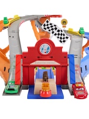 Mattel Games Disney Cars Radiator Springs R&R Playset - Image 3 of 6