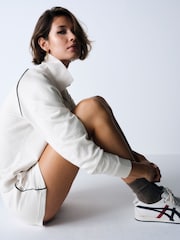 The Set 2 Pack Contrast Trim Polo and Shorts Co-Ord - Obraz 5 z 6