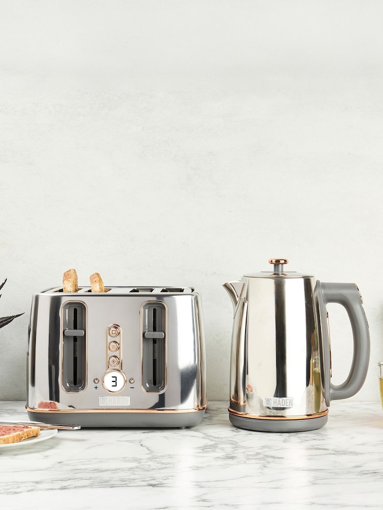 Haden Chrome Rose Gold Dorchester 4 Slice Toaster - Image 6 of 6 Haden Chrome Rose Gold Dorchester 4 Slice Toaster - Image 6 of 6