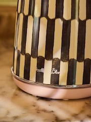 Poodle & Blonde Brown/Cream Glaze Print Kettle - Image 5 of 6