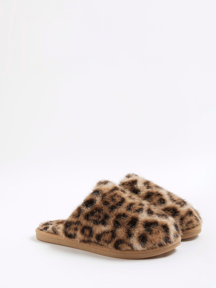 River Island Brown Oversize Fur Mule slipper - Image 2 of 5