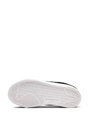 לבן/שחור - Nike נעלי ספורט לילדים, דגם Tennis Essential - תמונה 6 מתוך 8