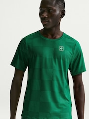 Nike Green Court Dri-FIT Advantage Print Tennis T-Shirt - Image 3 of 5