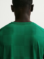 Nike Green Court Dri-FIT Advantage Print Tennis T-Shirt - Image 4 of 5