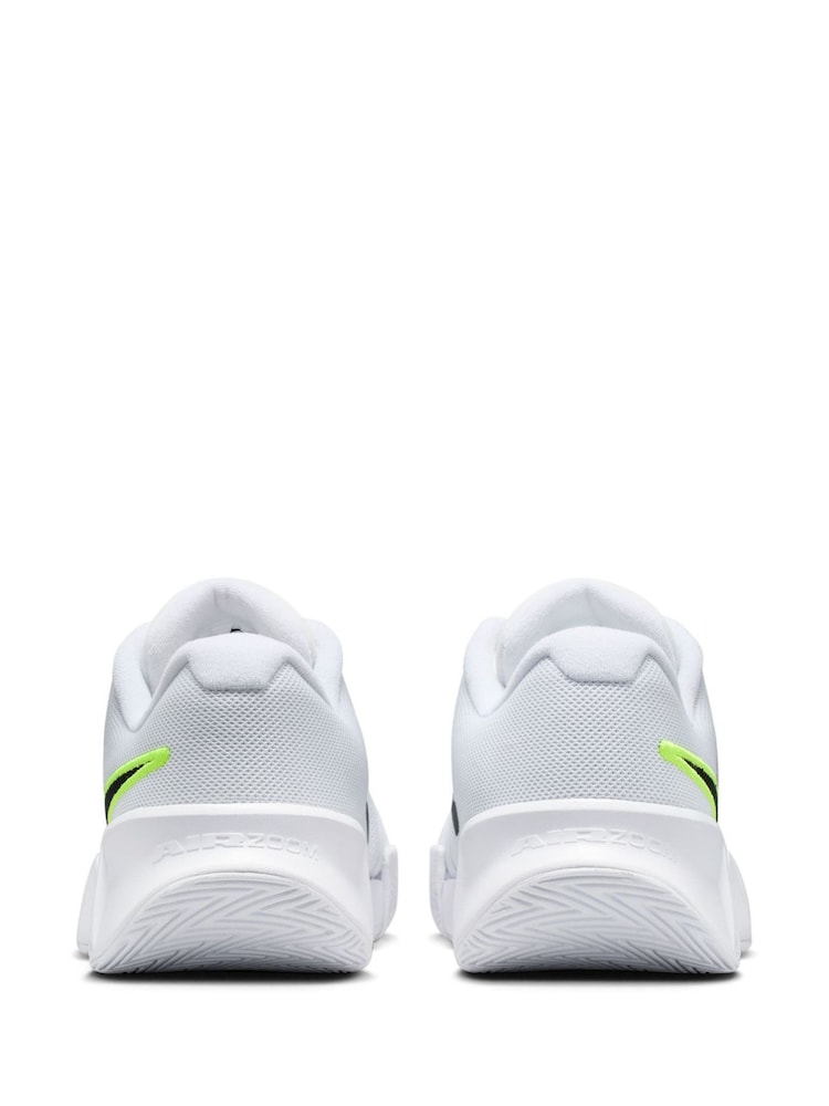 Nike White Challenge Pro Golf Trainers - Image 8 of 8