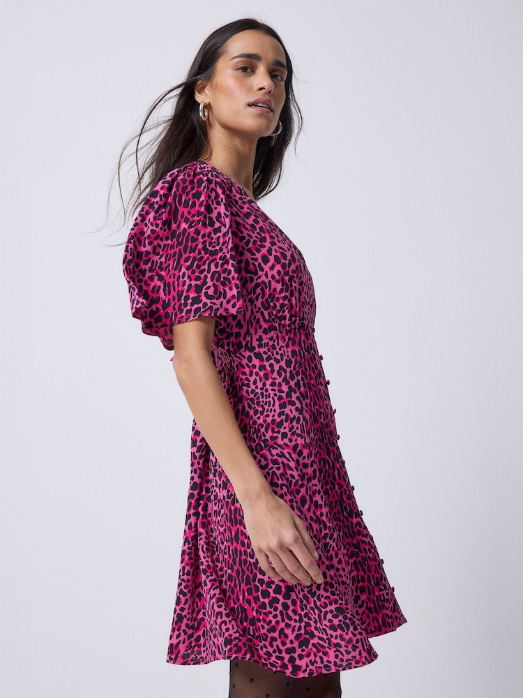 SCAMP & DUDE Pink Zip Front Short Tiered Dress with Wild Leopard and Lightning Bolt - Image 2 of 5 SCAMP & DUDE Pink Zip Front Short Tiered Dress with Wild Leopard and Lightning Bolt - Image 2 of 5