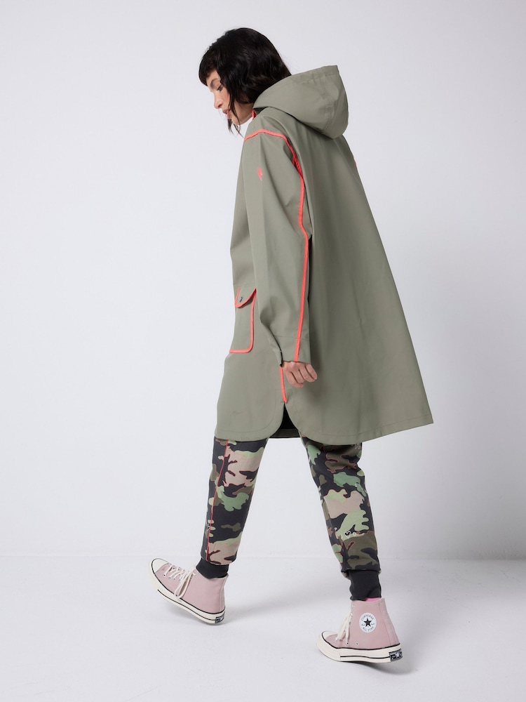SCAMP & DUDE Brown Raincoat - Image 5 of 5 SCAMP & DUDE Brown Raincoat - Image 5 of 5