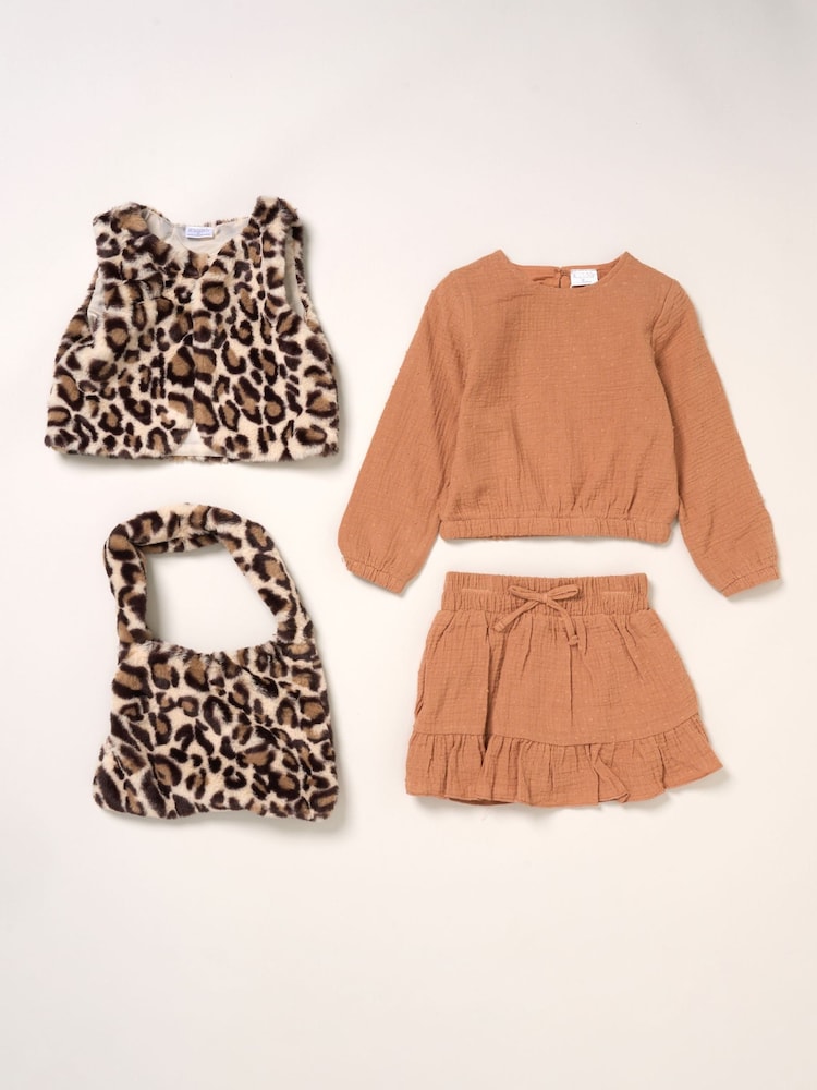 Miss Faux Fur Gilet Muslin Brown Top and Skirt with Bag Set - صورة 1 من 7 Miss Faux Fur Gilet Muslin Brown Top and Skirt with Bag Set - صورة 1 من 7
