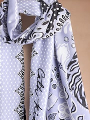 Viscose Light Weight Scarf - Image 3 of 3