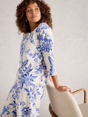White Stuff Natural Mia Printed Boxy T-Shirt - Image 2 of 6