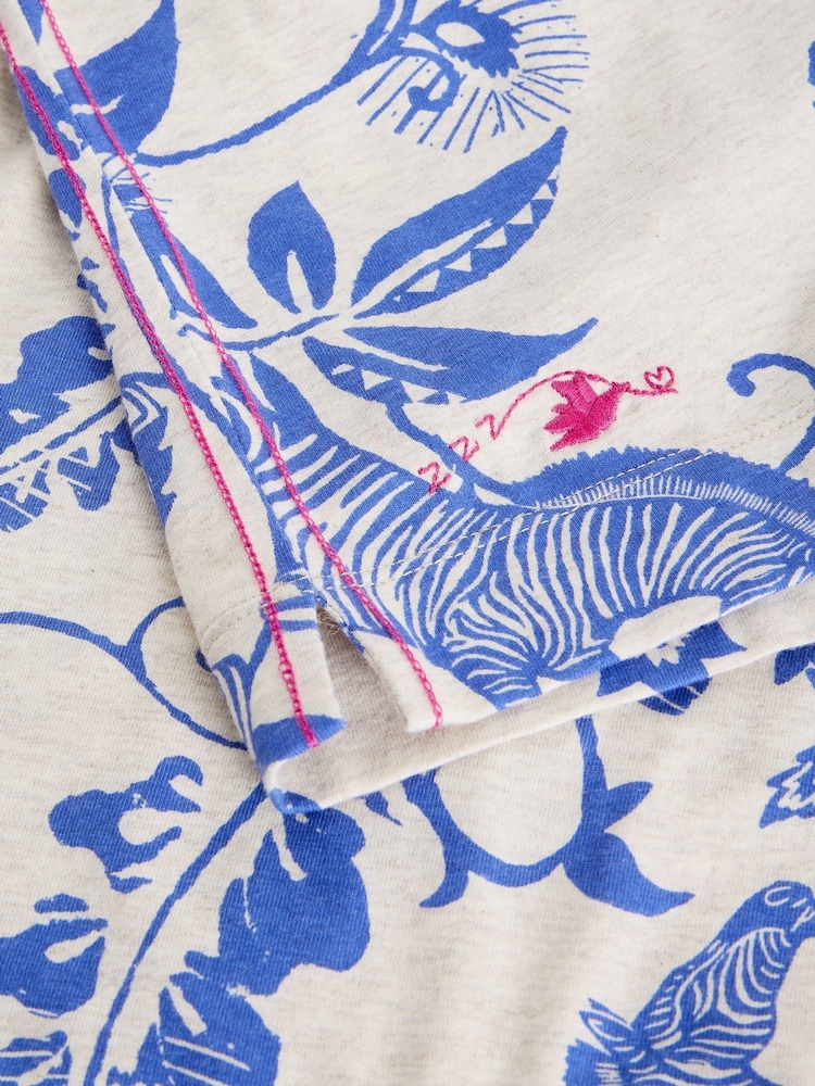 White Stuff Natural Mia Printed Boxy T-Shirt - Image 6 of 6