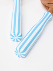 Oliver Bonas Blue Resin Swirl Salad Servers - Image 4 of 5