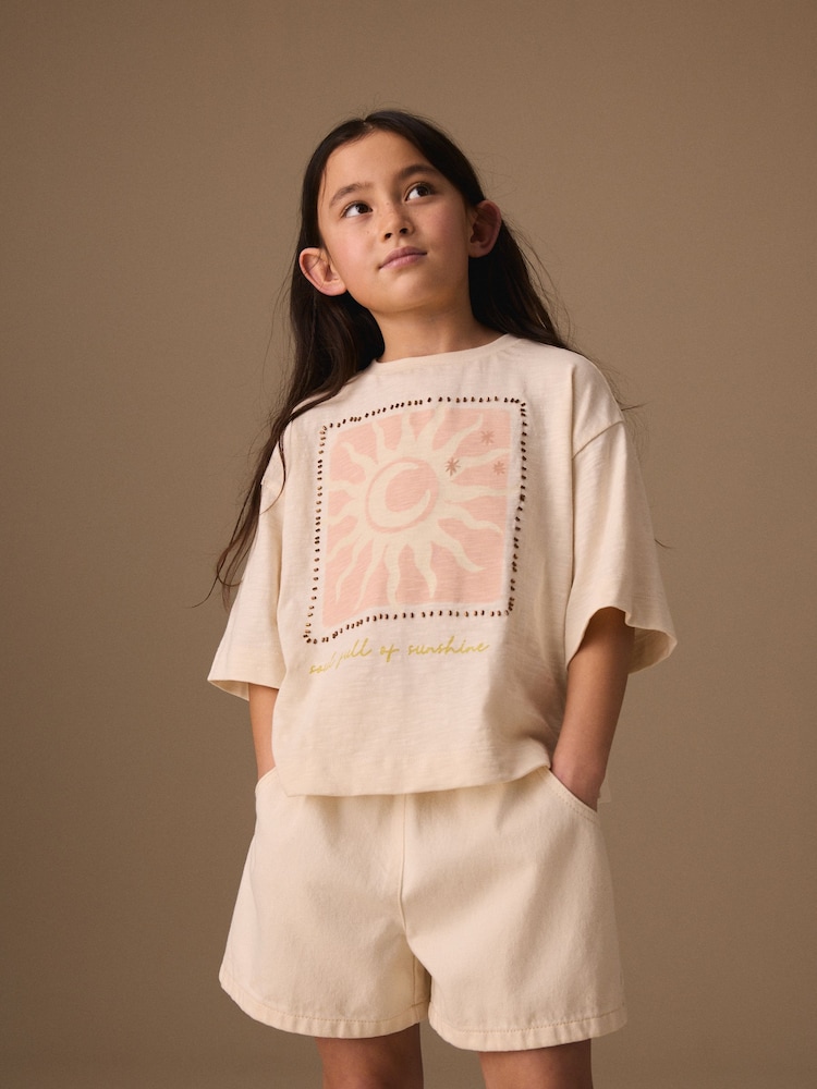 Ecru soare - Beaded Oversized Boxy T-Shirt (3-16yrs) - Imaginea 2 din 5