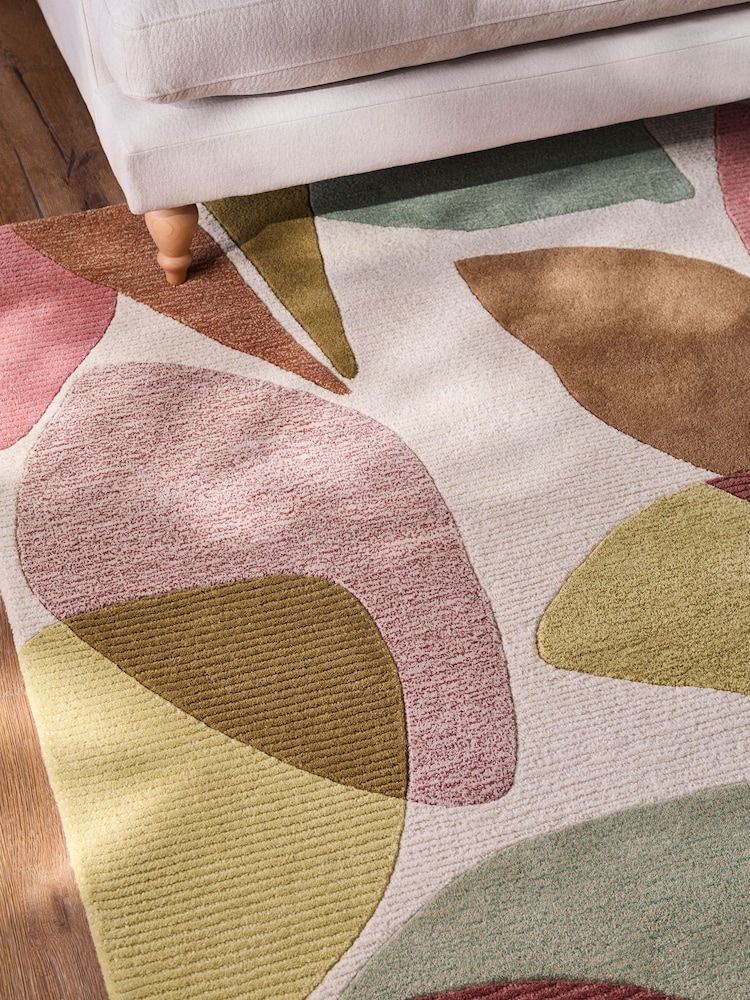 Multi Abstract Leaf Rug - Image 2 of 5 Multi Abstract Leaf Rug - Image 2 of 5